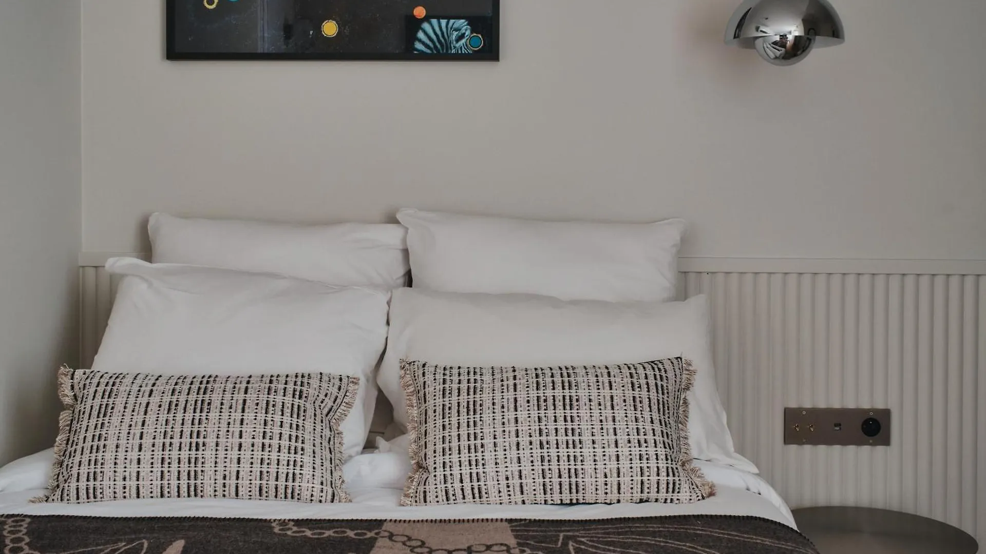 Nestay Sentier Aparthotel Paris