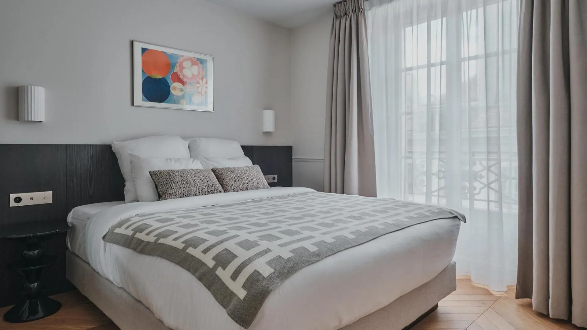 Aparthotel Nestay Sentier *