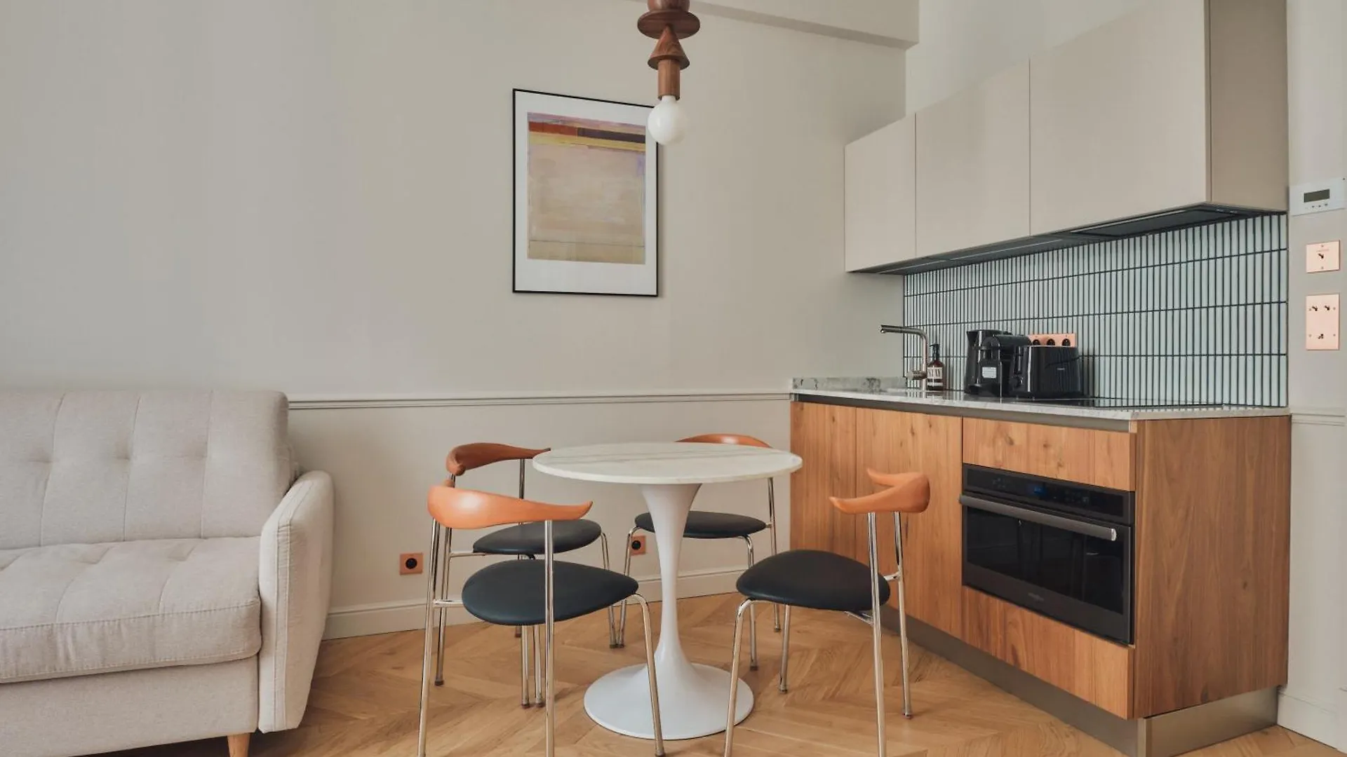Nestay Sentier Aparthotel *