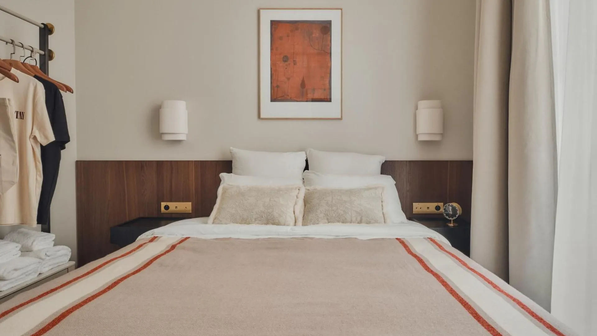 Nestay Sentier Aparthotel
