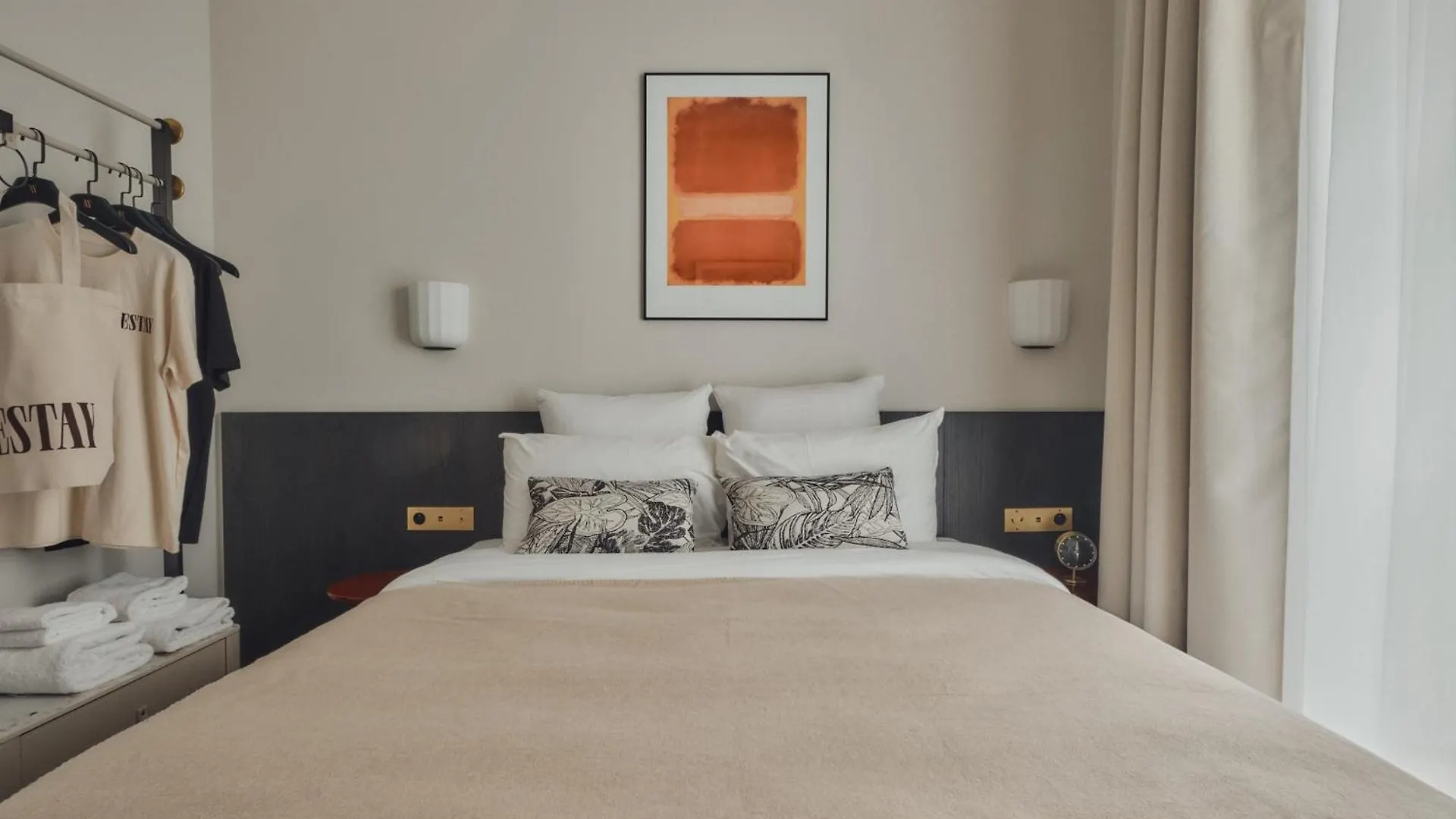 Aparthotel Nestay Sentier *
