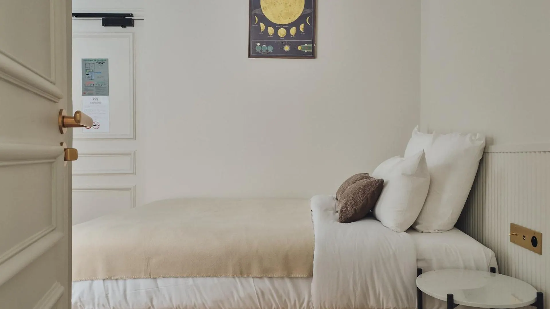 Nestay Sentier Aparthotel Paris